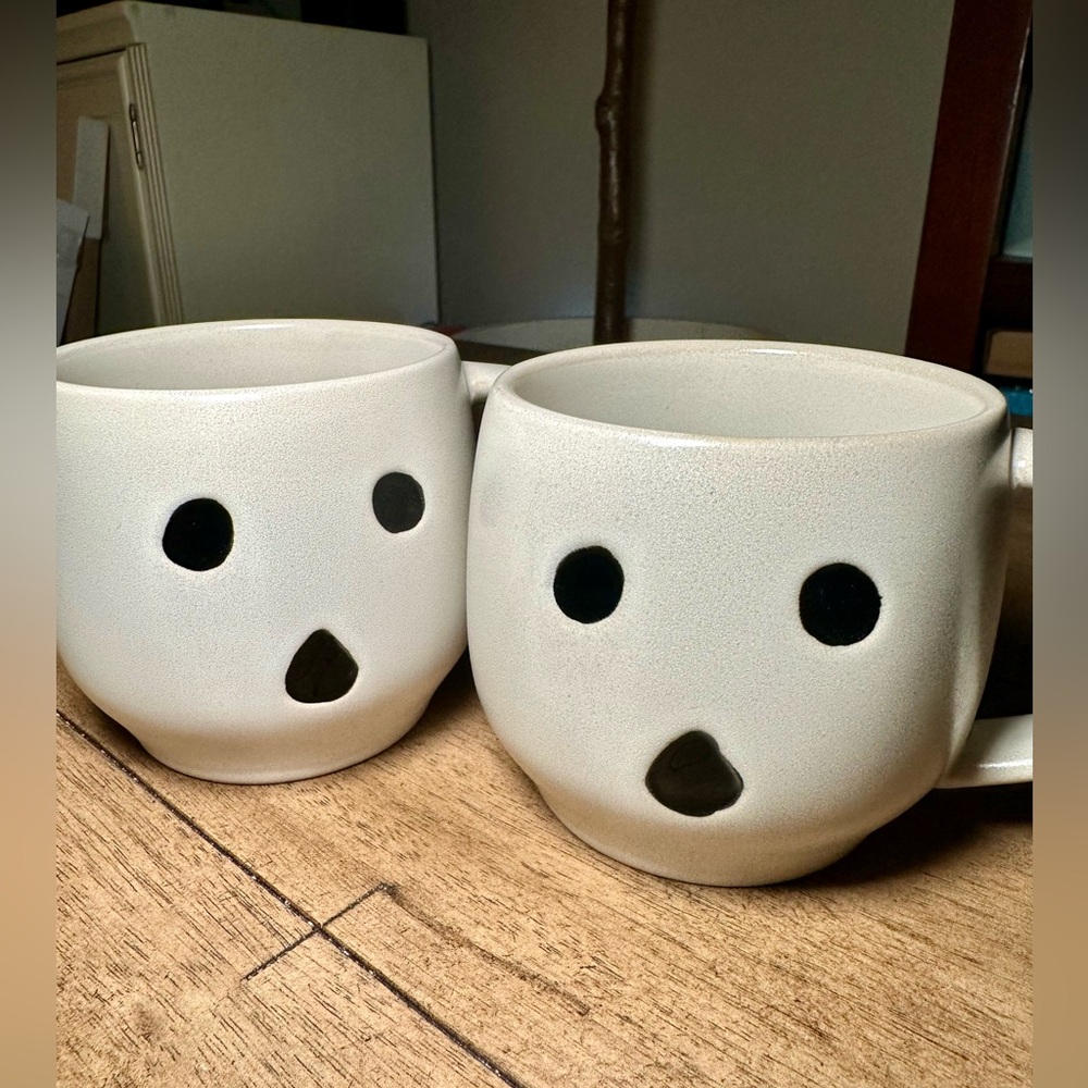 New Pottery Barn Gus the Ghost Stoneware Mug, set of 2